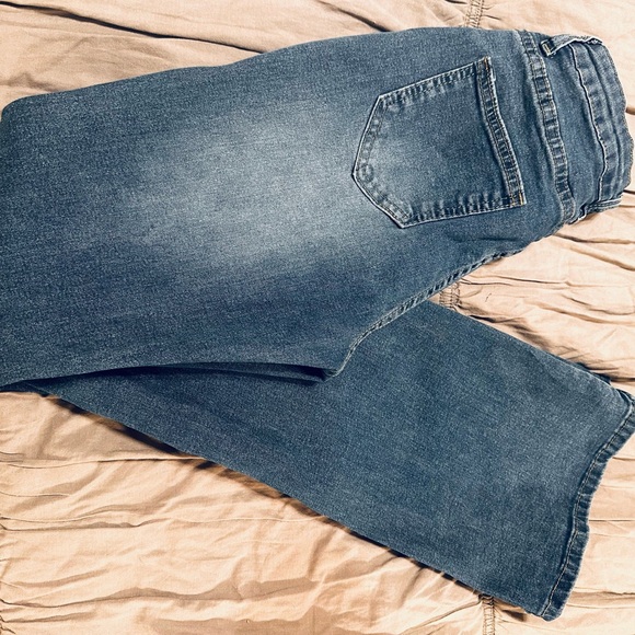 Y2K High Rise Flare Jeans in Light wash - Picture 2 of 5